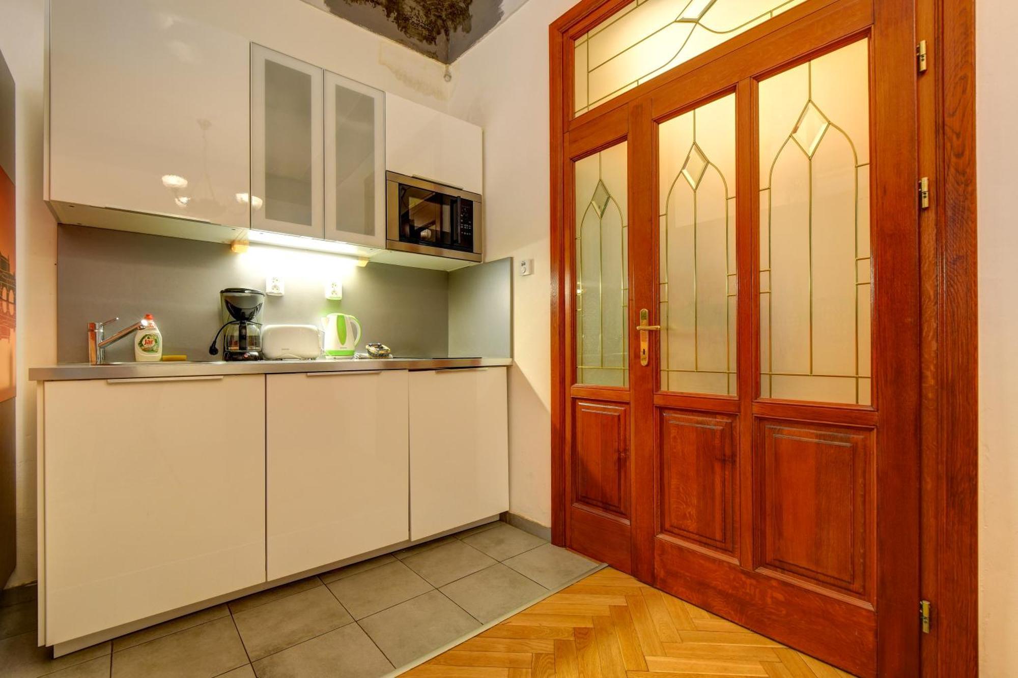 Historic Centre Apartments VIII ปราก ภายนอก รูปภาพ