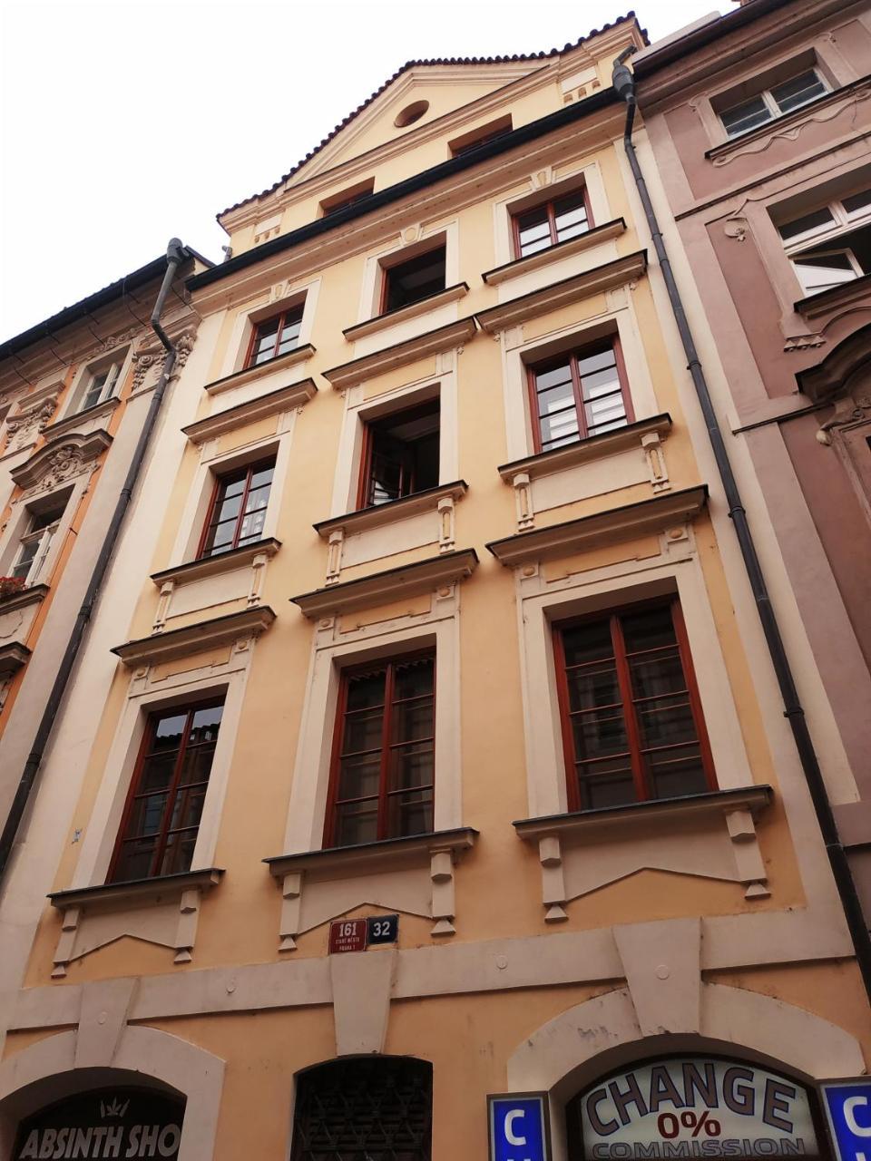 Historic Centre Apartments VIII ปราก ภายนอก รูปภาพ